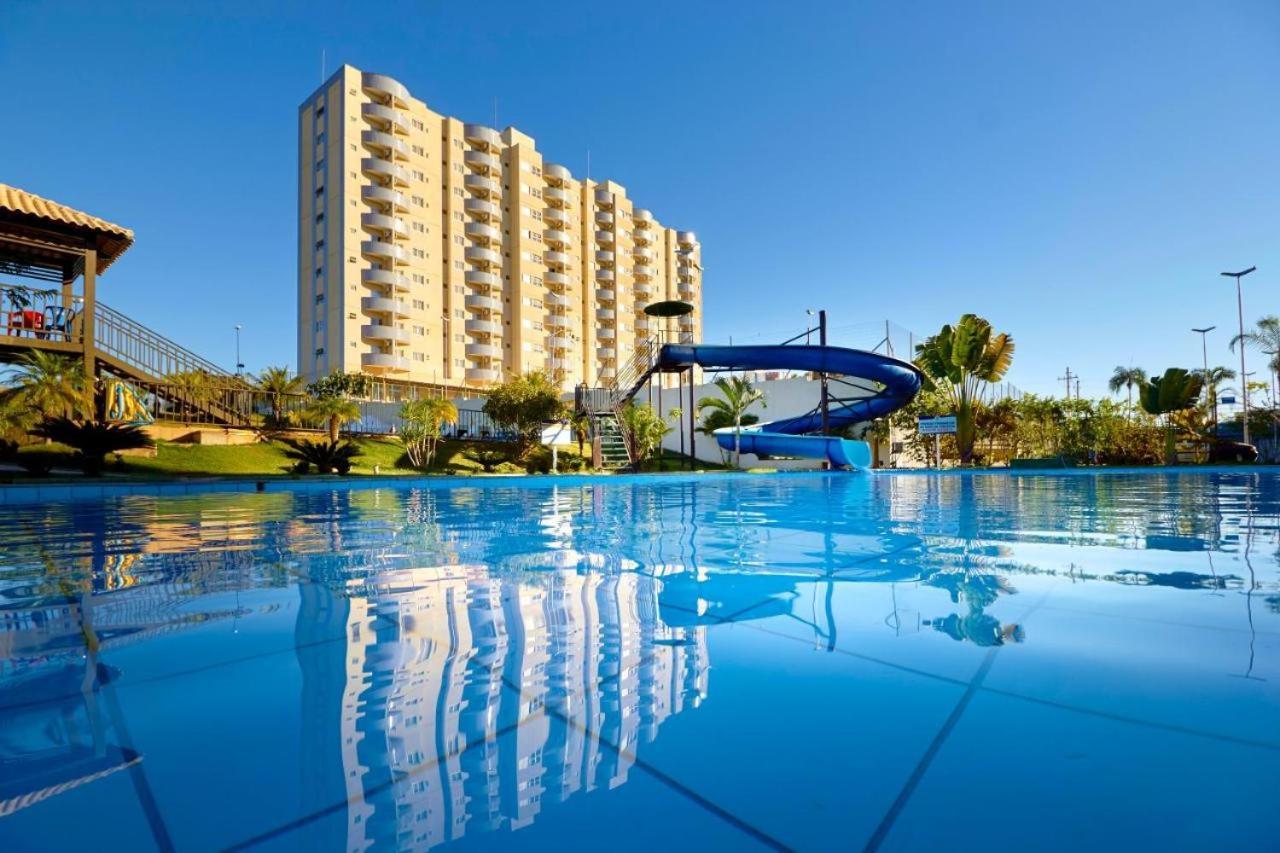Golden Dolphin Resort - Grand & Express - Caldas Novas - Com Tv A Cabo - Aguas Termais Екстер'єр фото