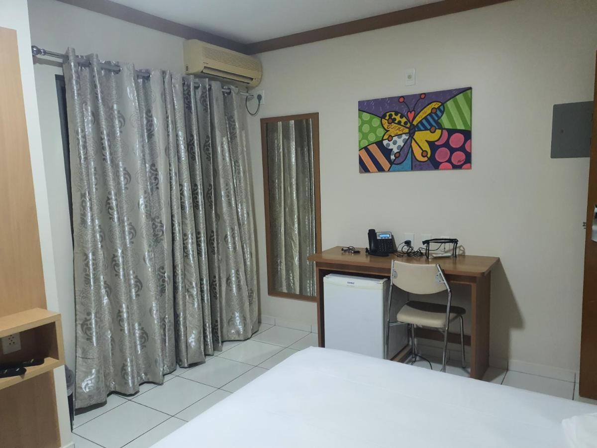 Golden Dolphin Resort - Grand & Express - Caldas Novas - Com Tv A Cabo - Aguas Termais Екстер'єр фото